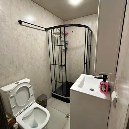 Elegant Escape In City Center Yerevan Exterior photo