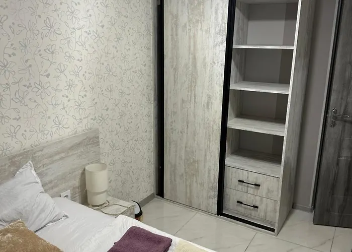 Elegant Escape In City Center